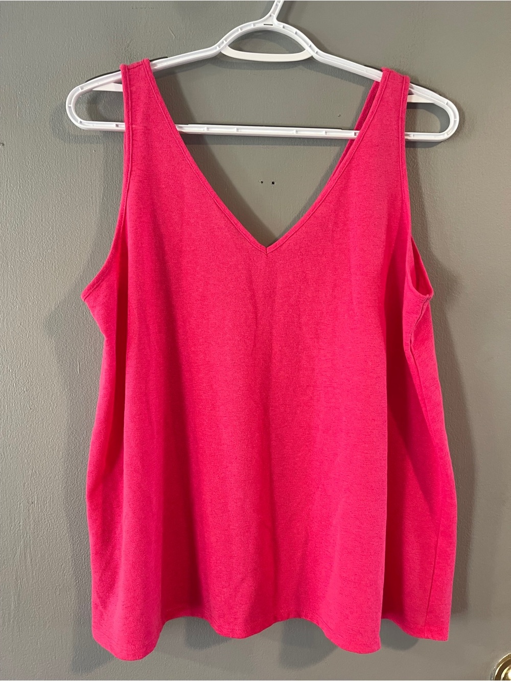 LOFT- Double V Sleeveless Tank Hot Pink Size L